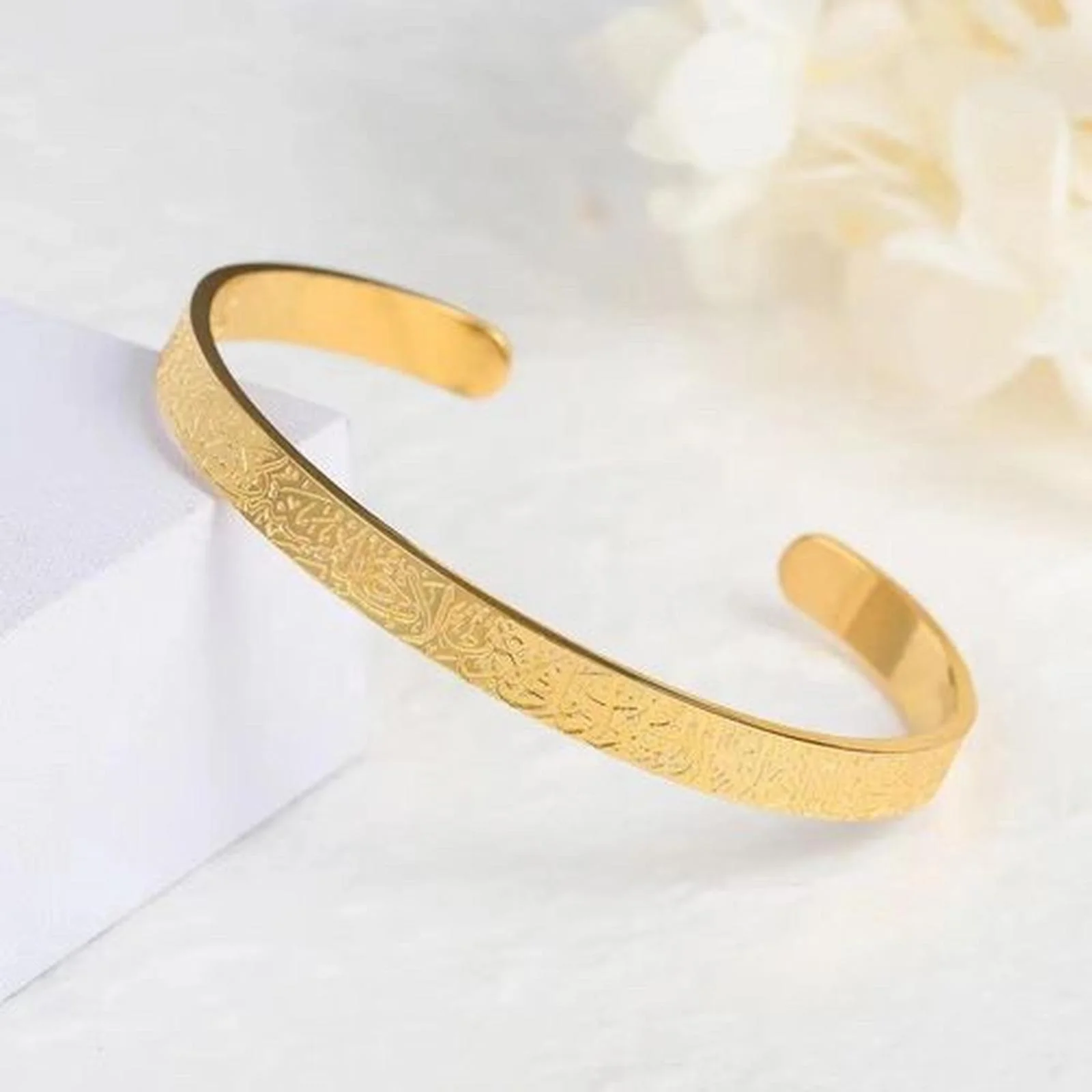 Bracelets, size Other, photo 1
