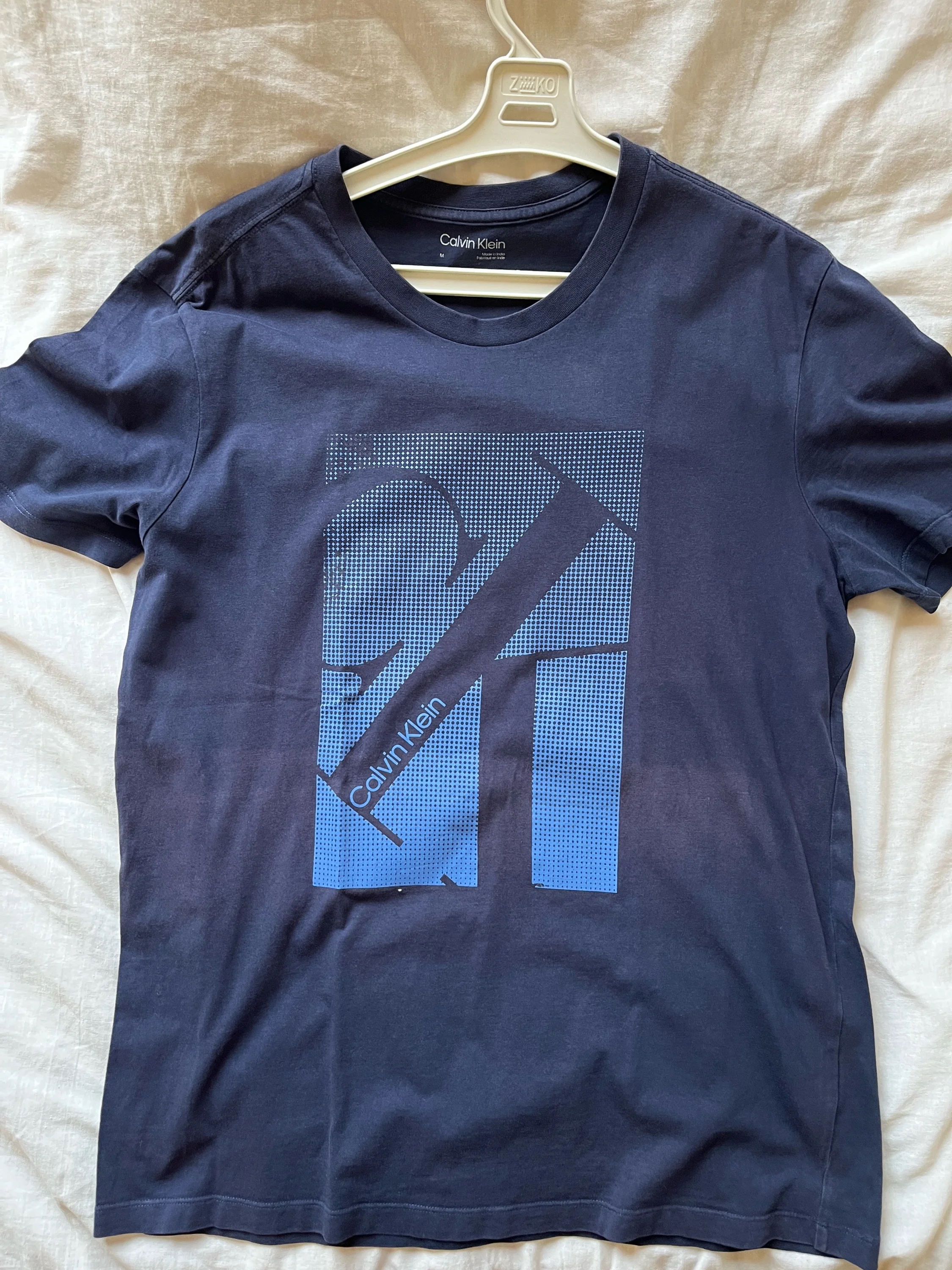 Calvin Klein T-shirts, size M, photo 1