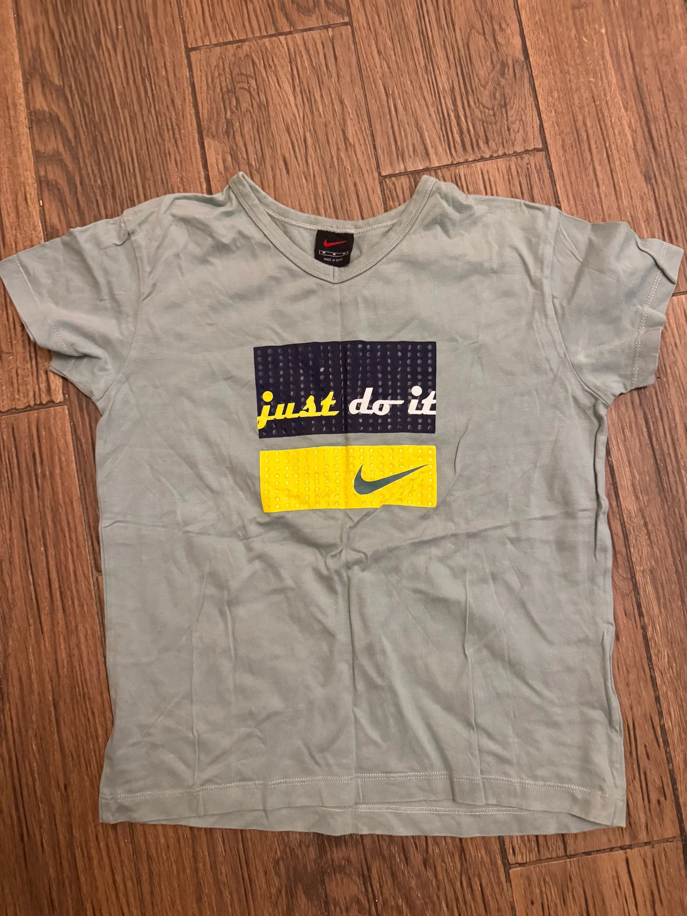 Nike T-shirts, size M / 38 / 10, photo 1
