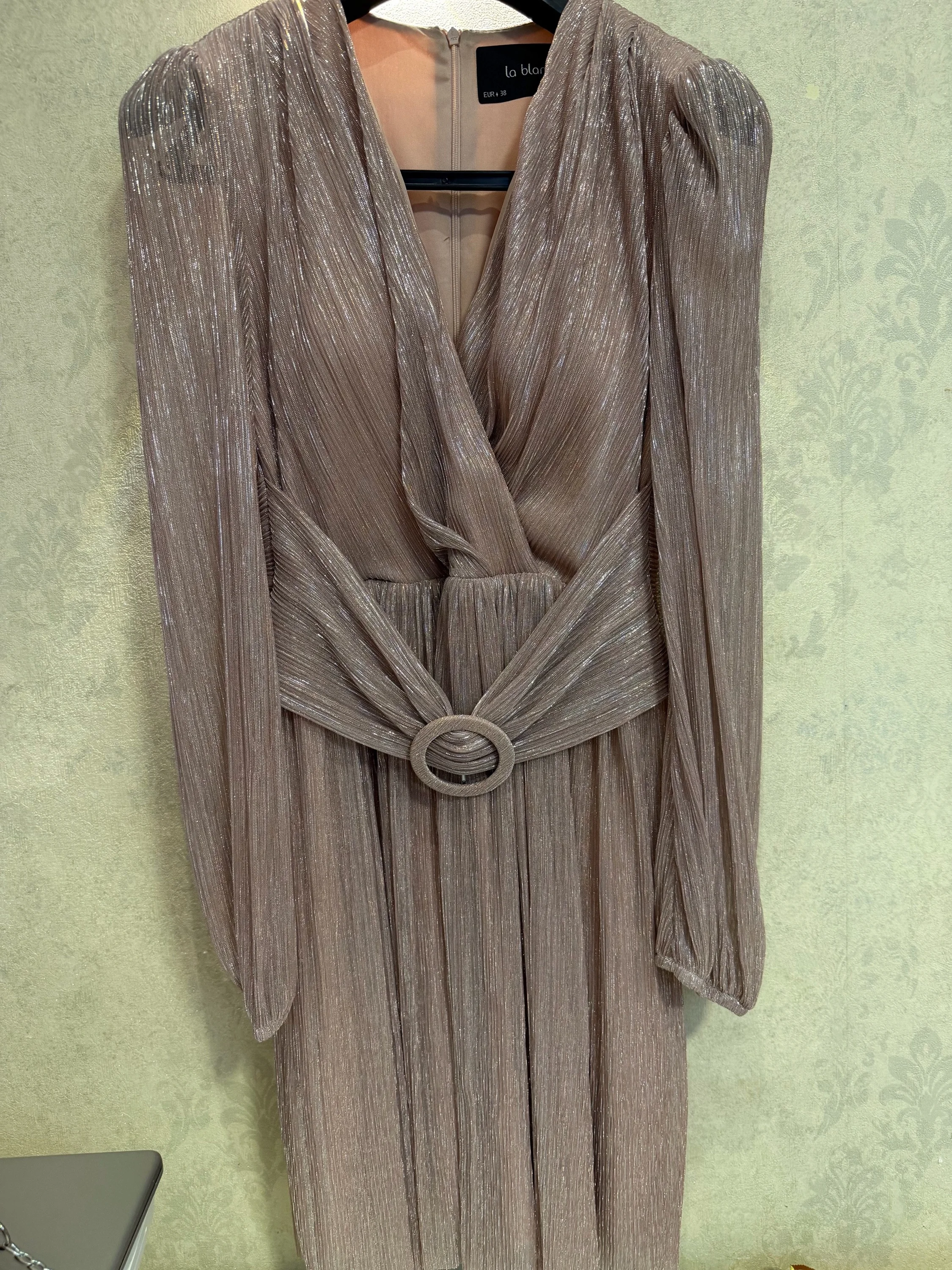 La blanca Midi Dresses, size M / 38 / 10, photo 1