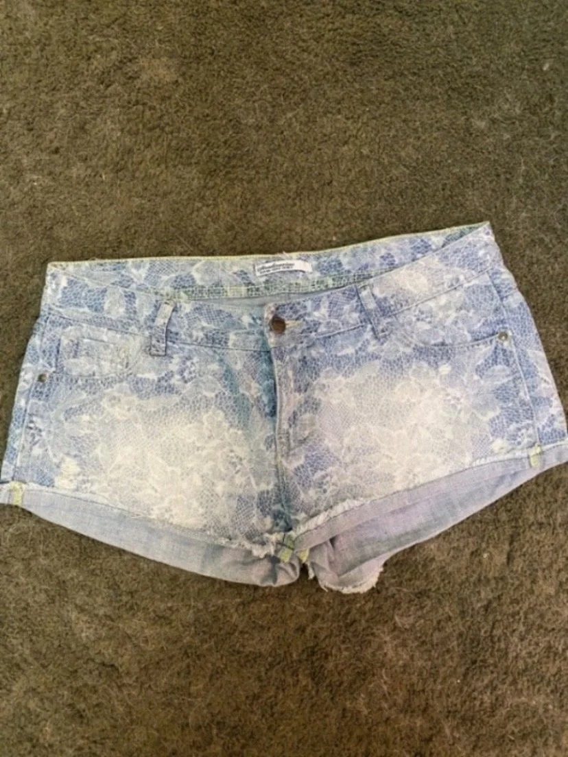 Stradivarius Shorts, size L / 40 / 12, photo 1