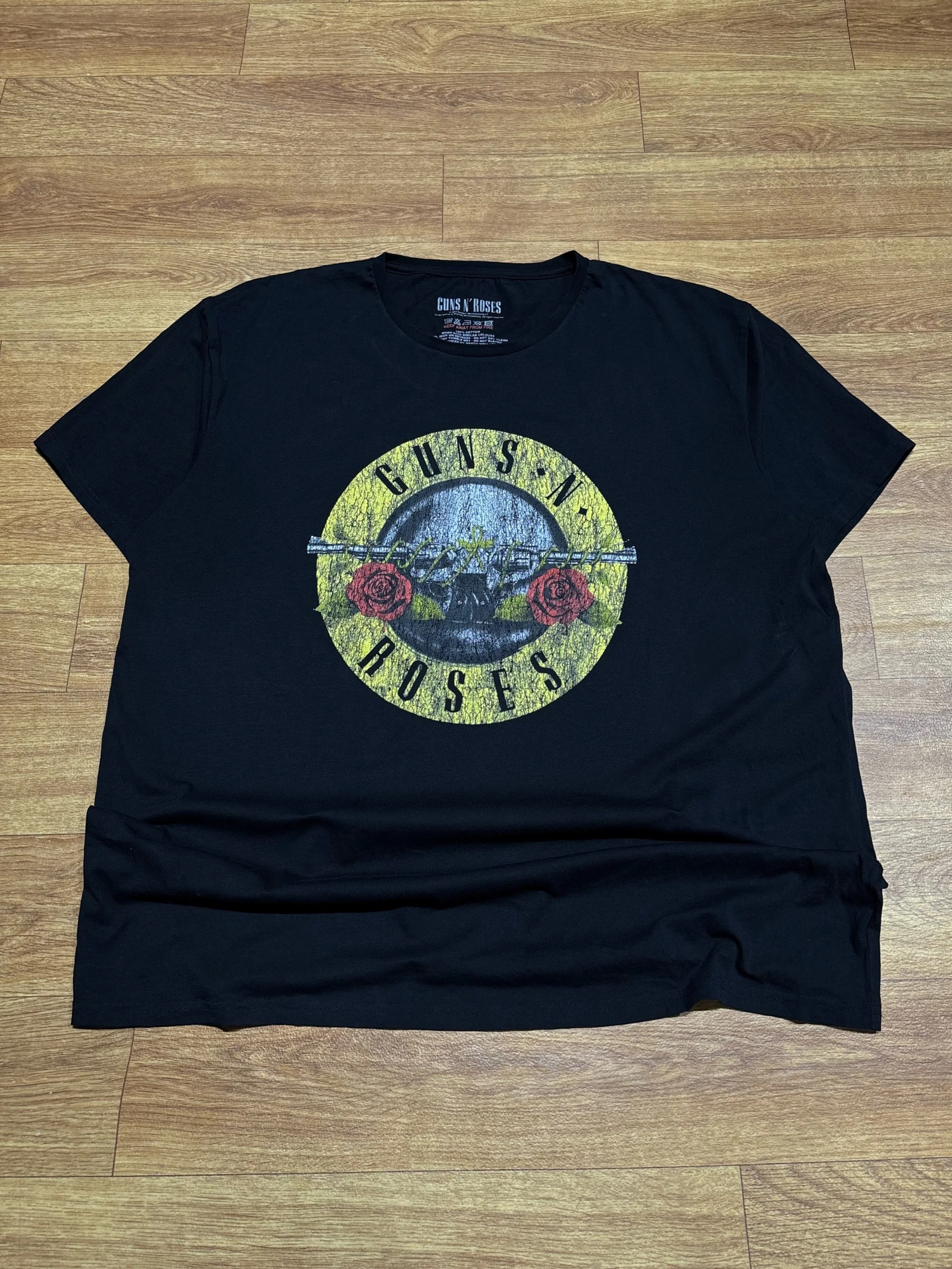 Guns N' Roses T-shirts, size L, photo 1