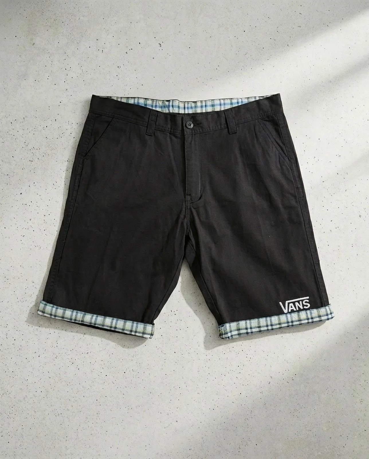 Vans Shorts, size XL, photo 1