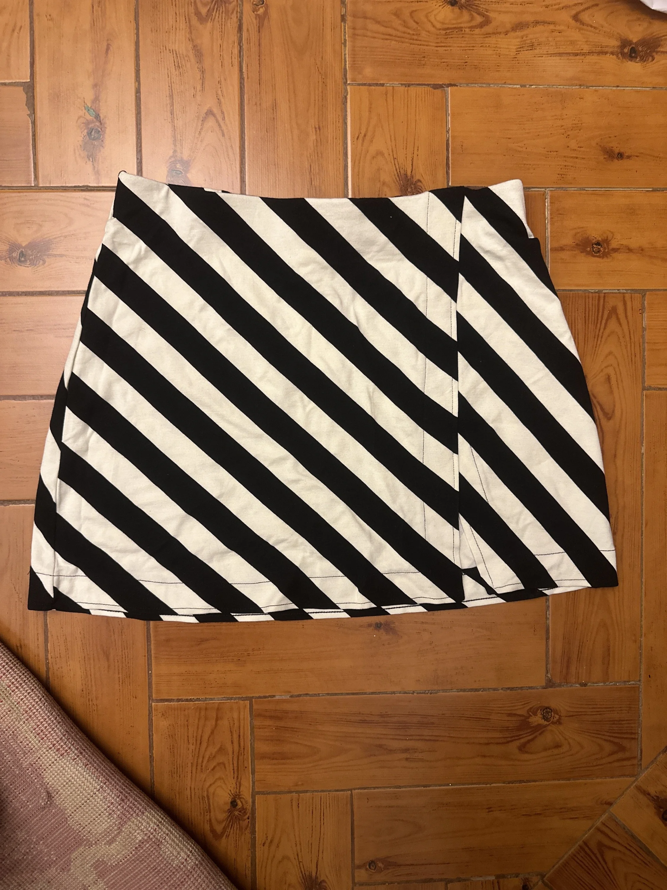 H&M Skirts, size M / 38 / 10, photo 1