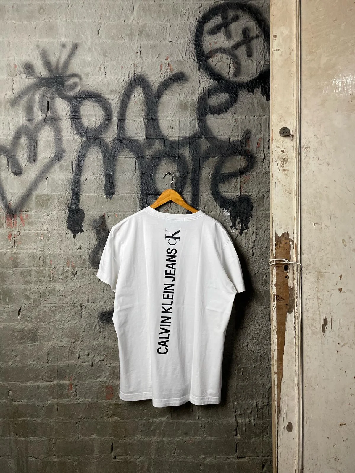 Calvin Klein Jeans T-shirts, size XXL, photo 1