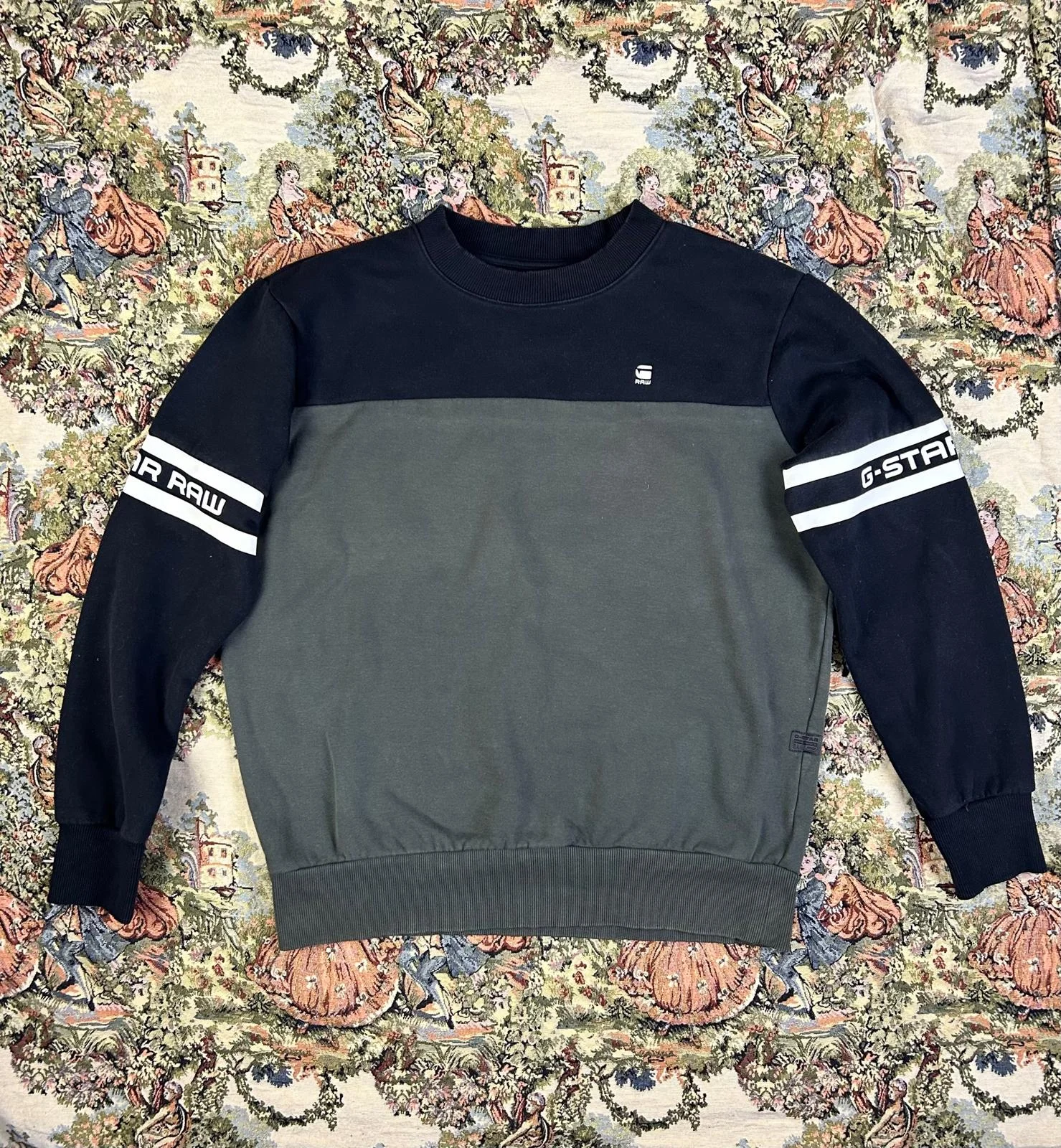 Tops, size L, photo 1