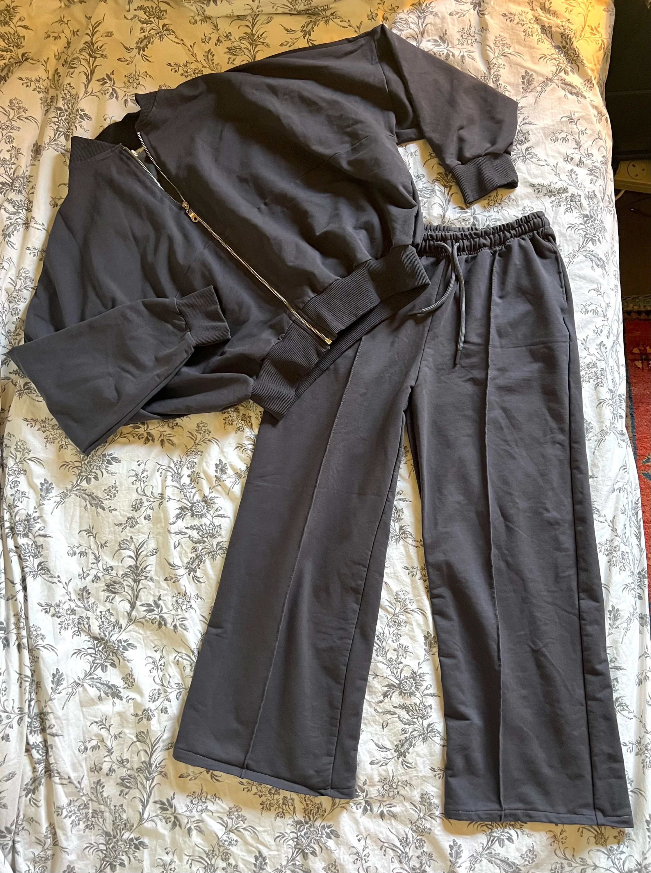 Sets, size S / 36 / 8, photo 1
