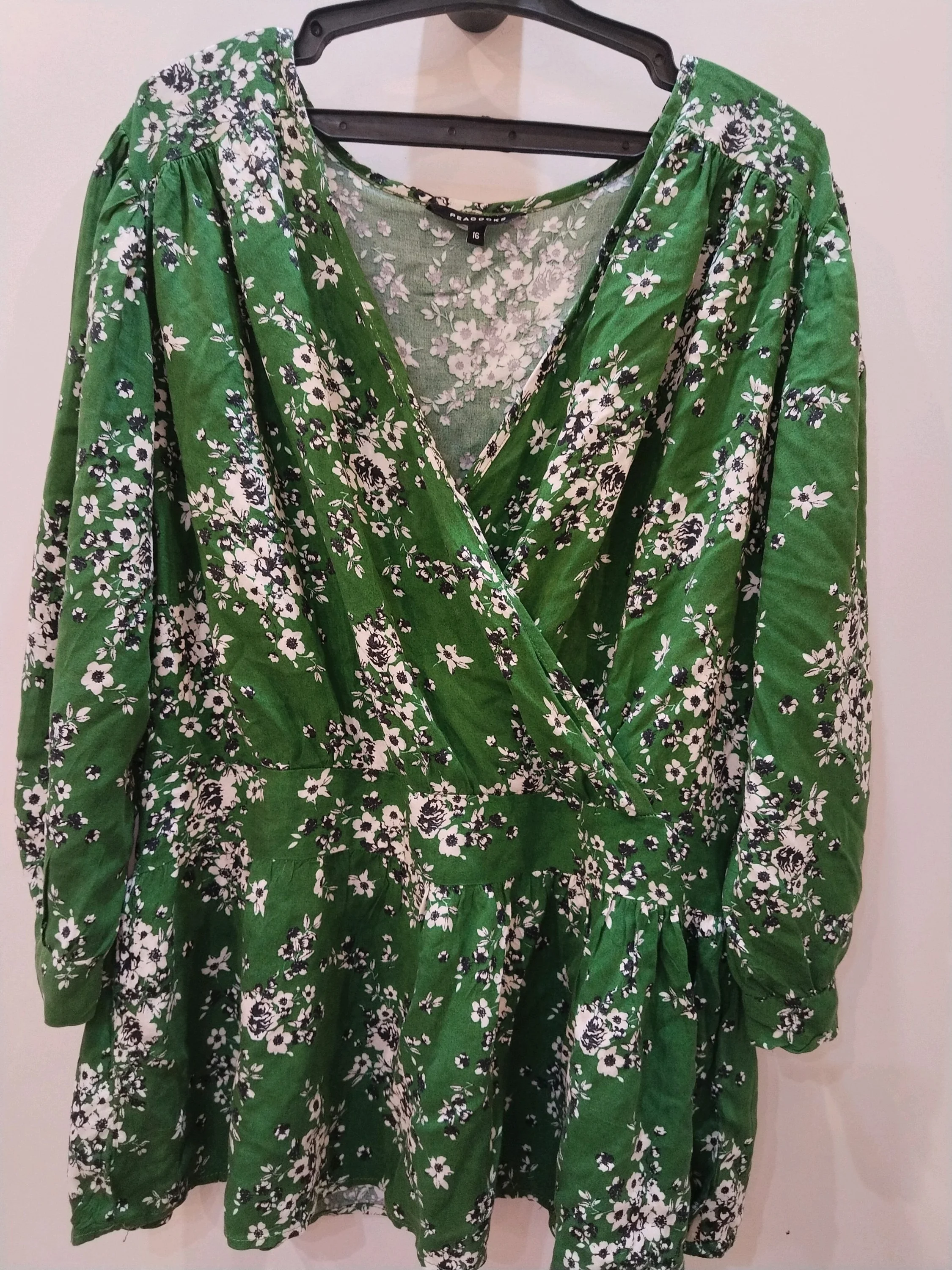 Peacocks Blouses, size XXL / 44 / 16, photo 1