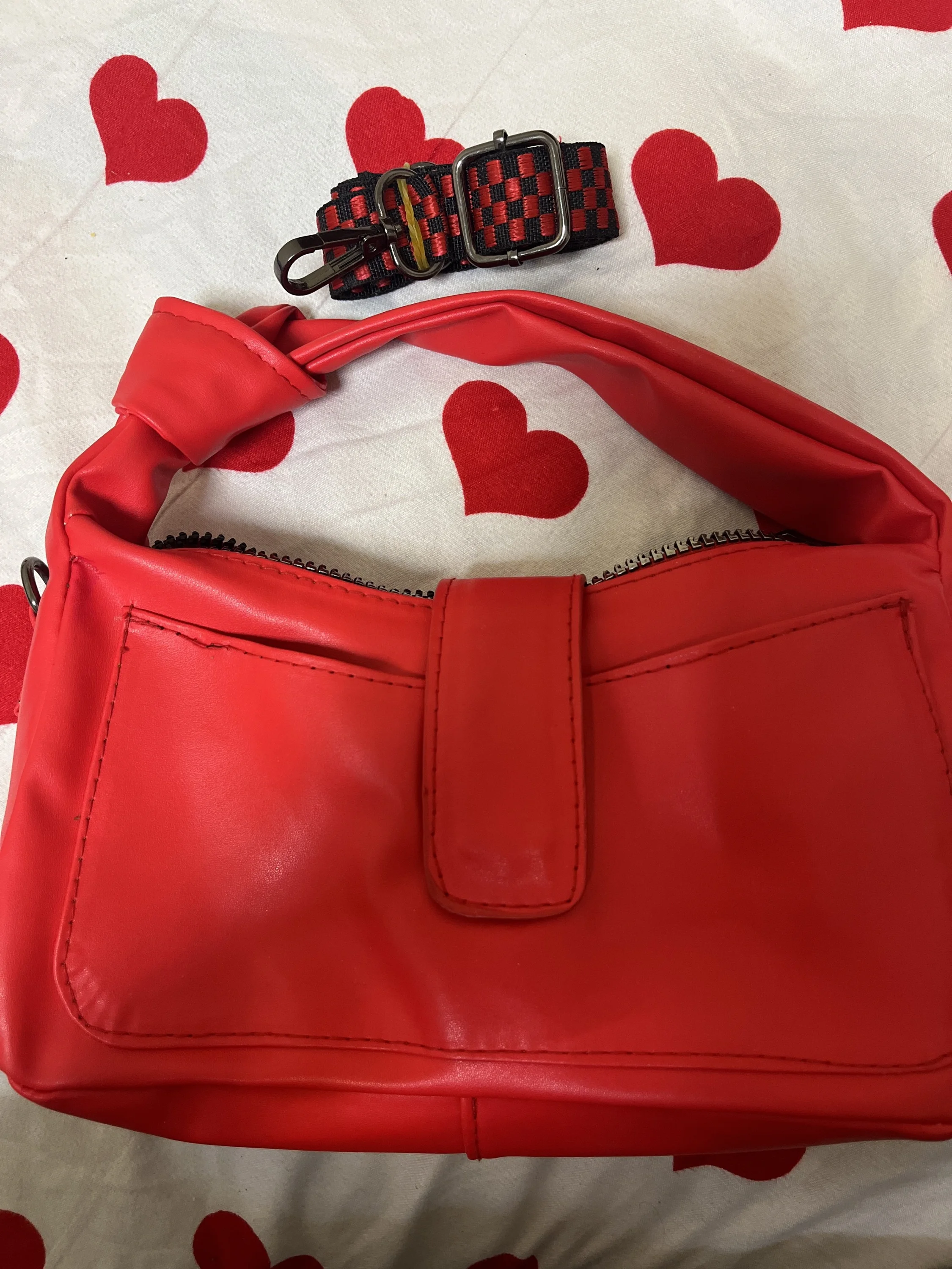 Local Wearables, size Other, photo 1