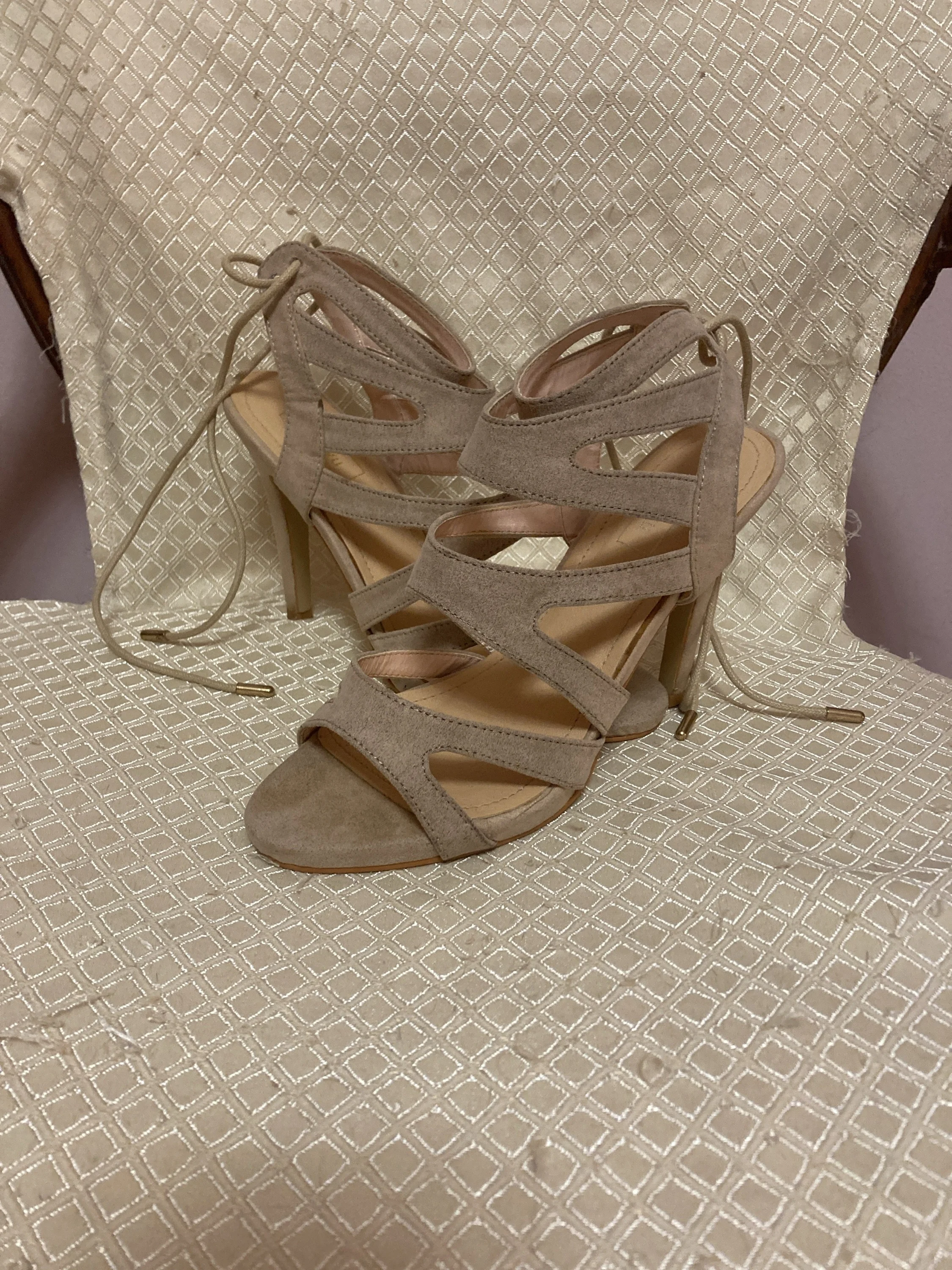 deja vu Stiletto Heels, size 37, photo 1