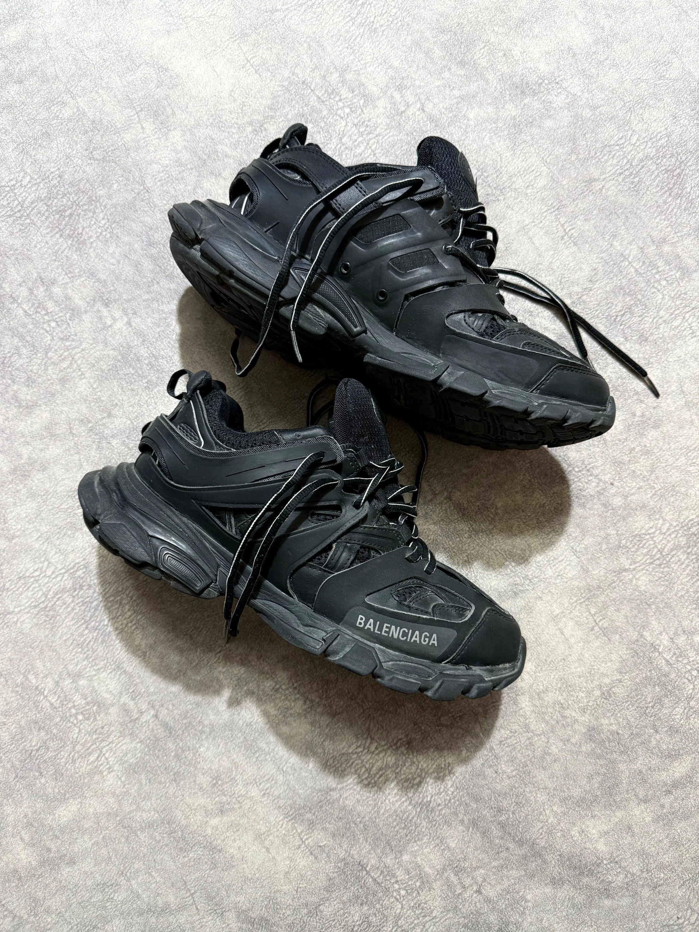 Balenciaga Sneakers, size 43, photo 1