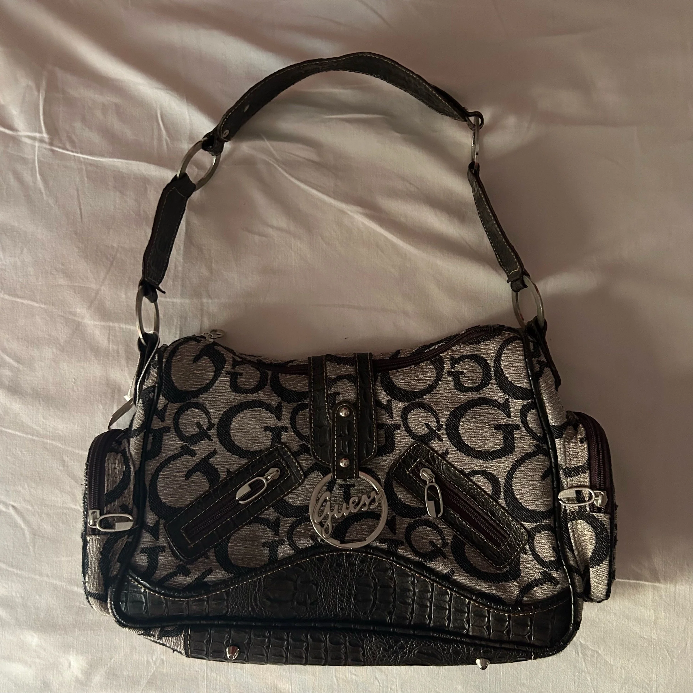GUESS Shoulder Bags, size Other, photo 1