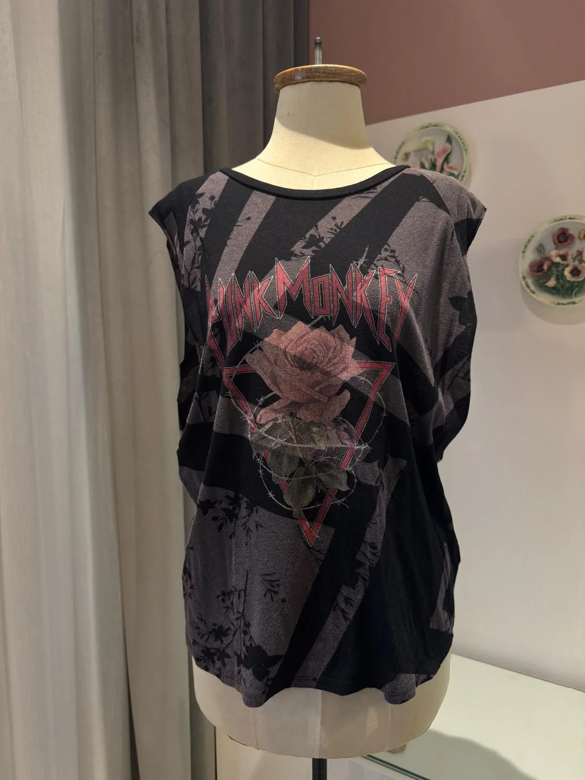 GUESS T-shirts, size S / 36 / 8, photo 1