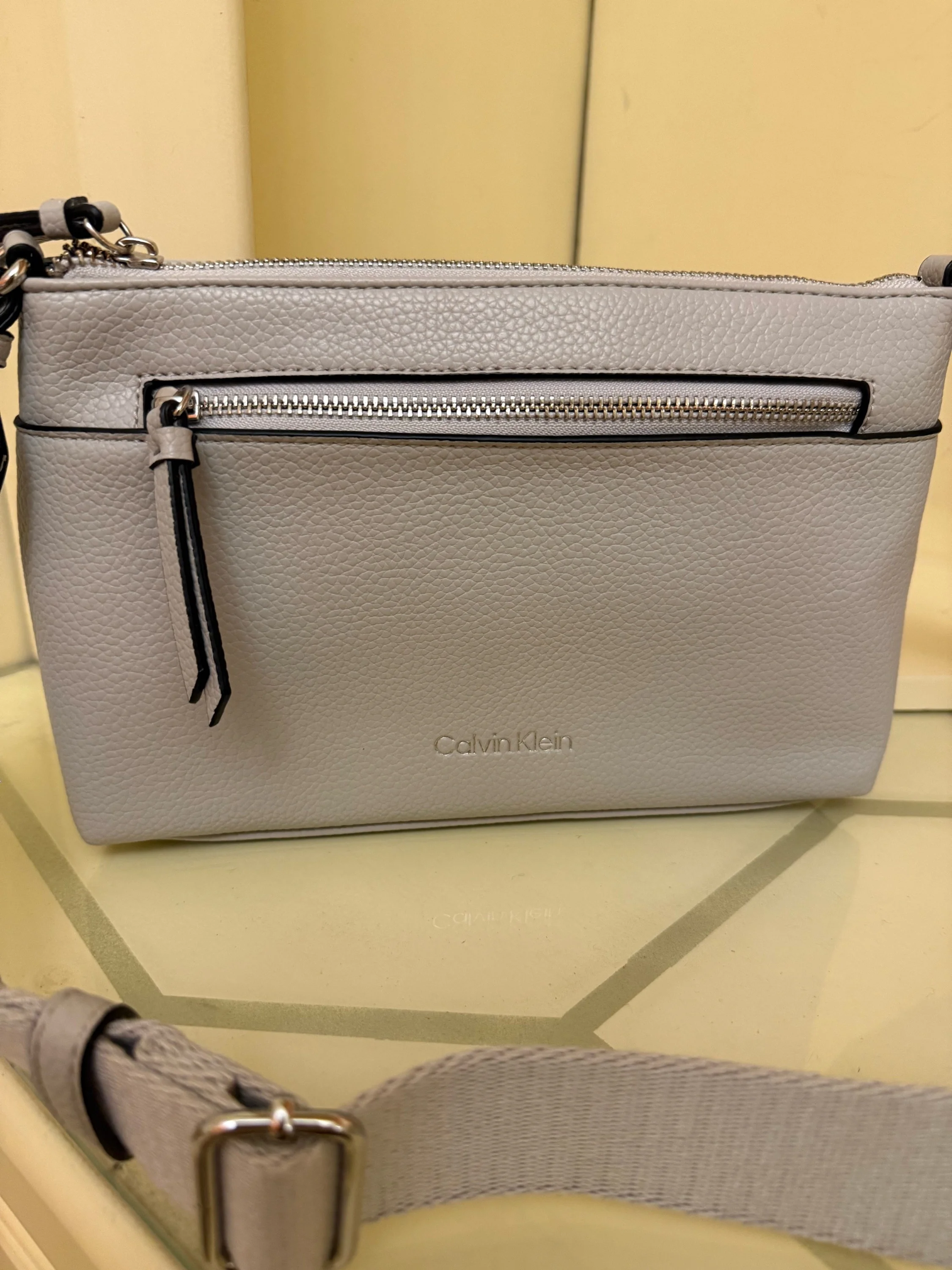 Calvin Klein Cross-Body Bags, size Other, photo 1