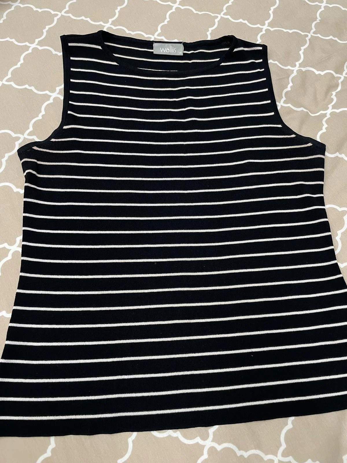 Wallis Tank Tops, size XL / 42 / 14, photo 1