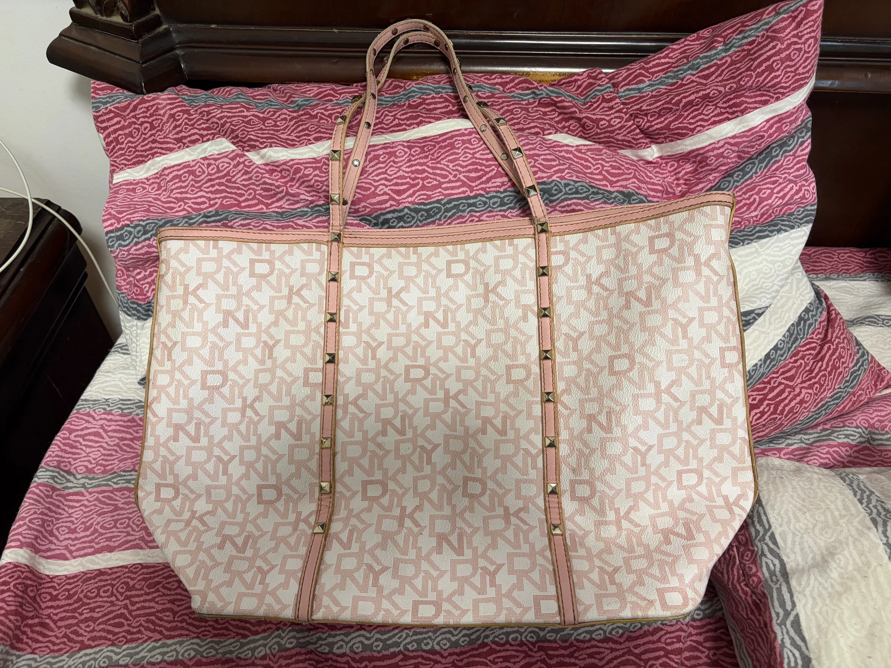 DKNY Shoulder Bags, size Other, photo 1