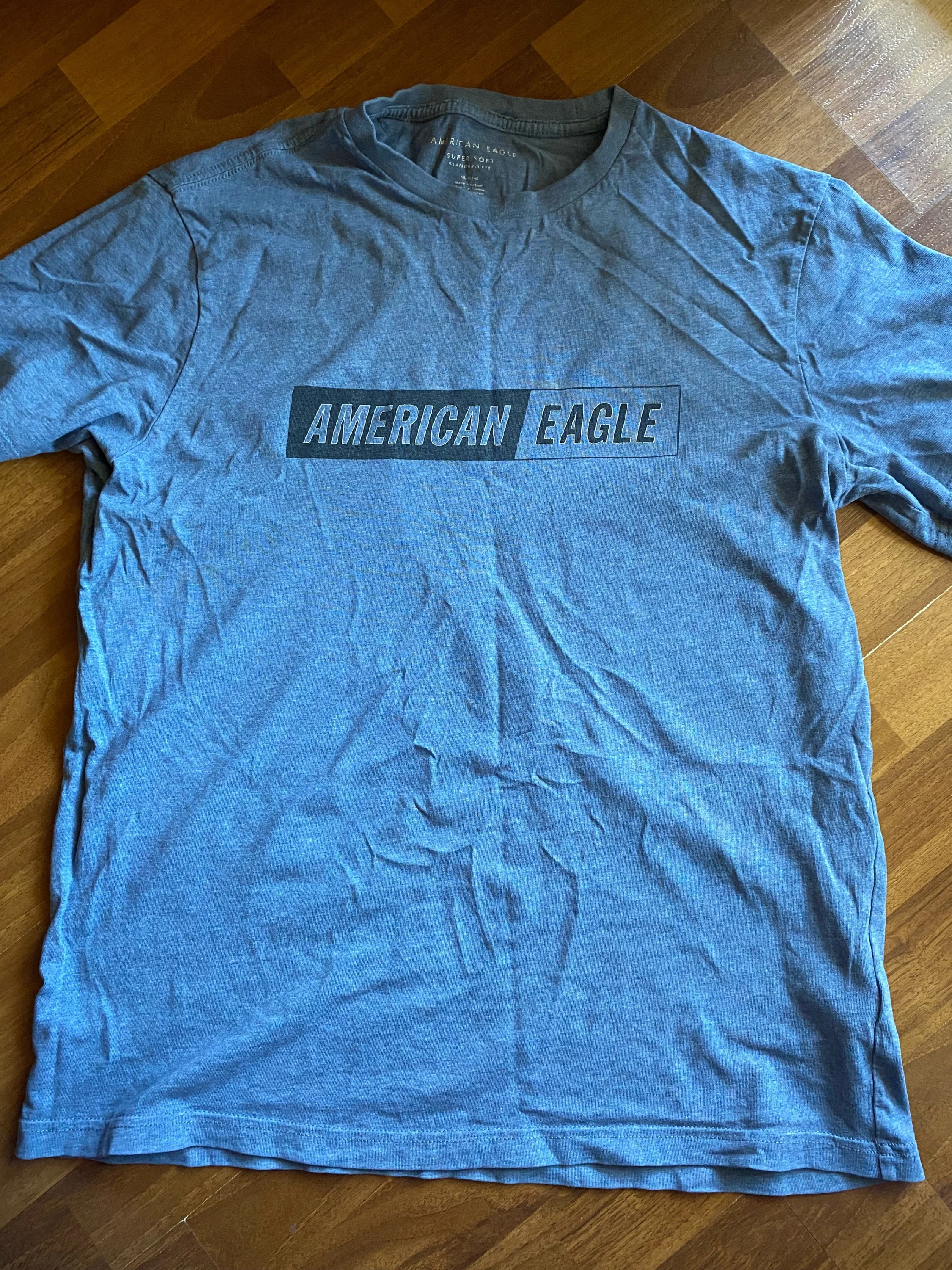 American Eagle T-shirts, size M, photo 1