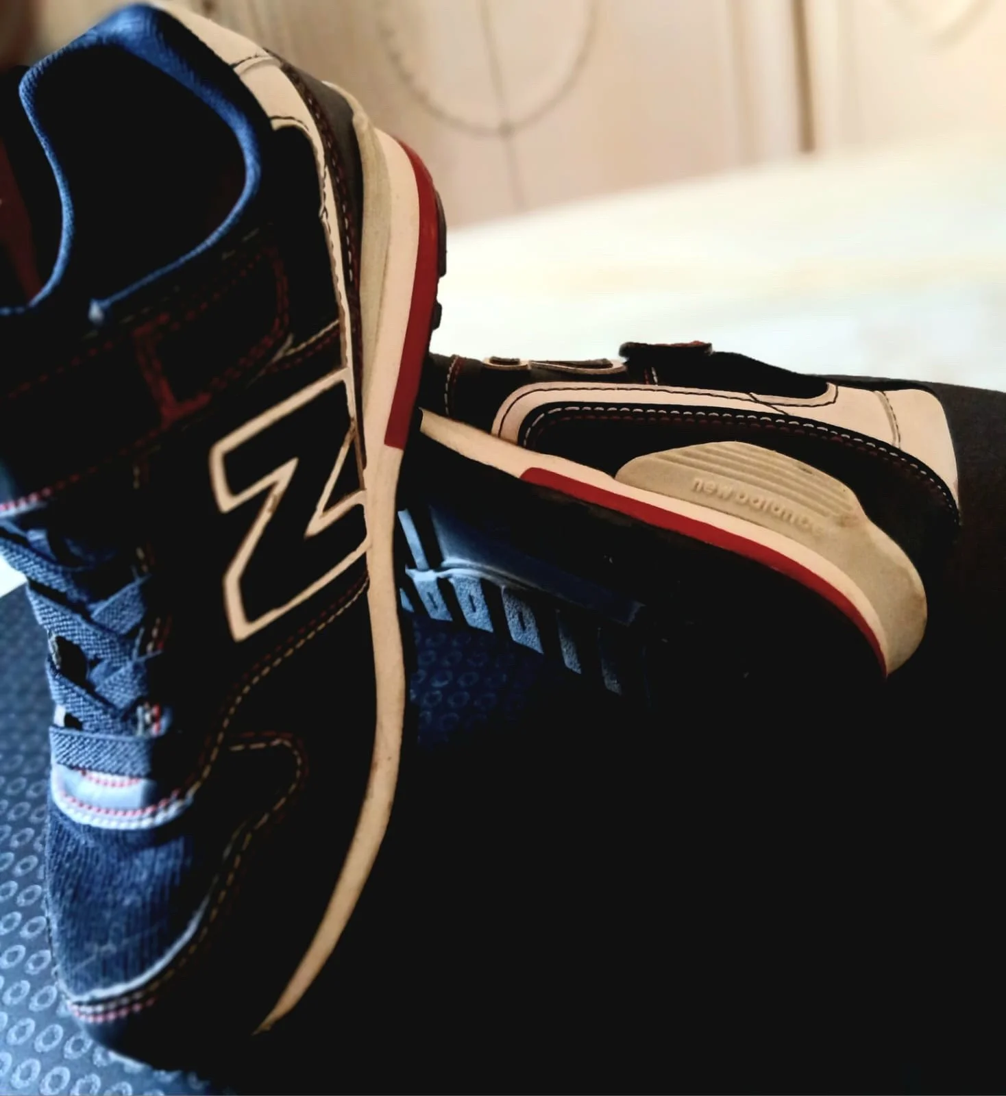 New Balance Shoes, size 5y, photo 1