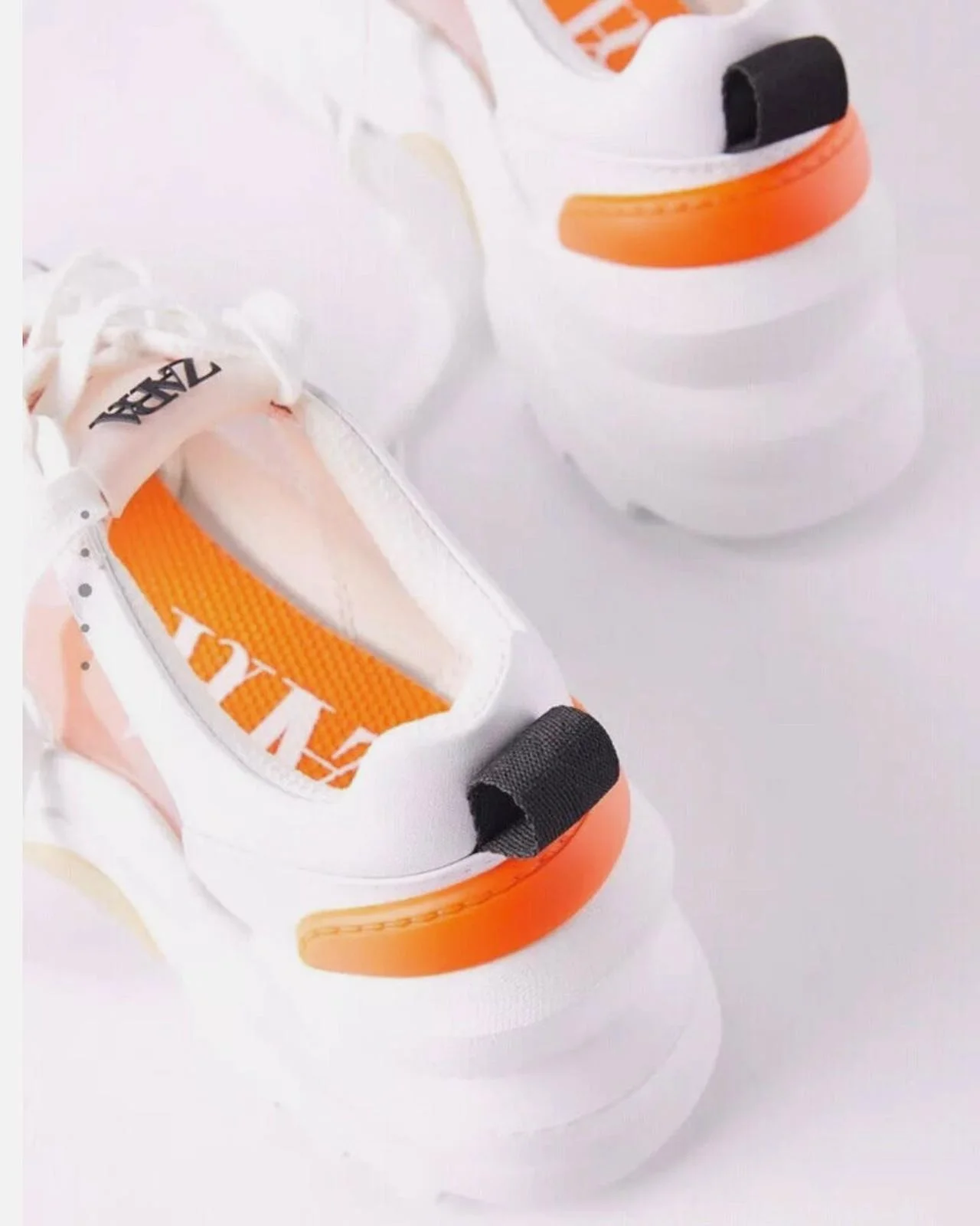 Zara Sneakers, size 39, photo 1