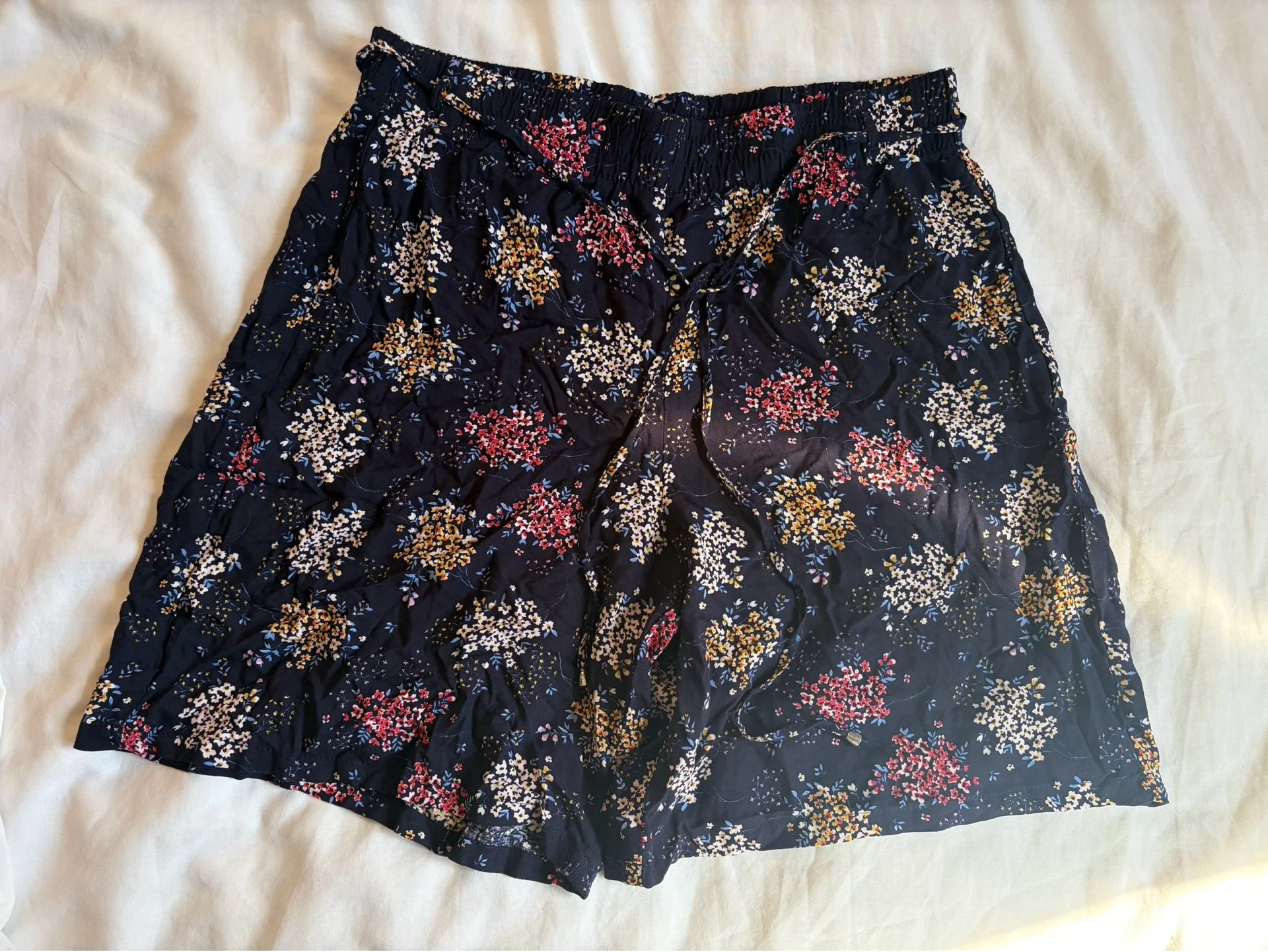 LC Waikiki Shorts, size XL / 42 / 14, photo 1