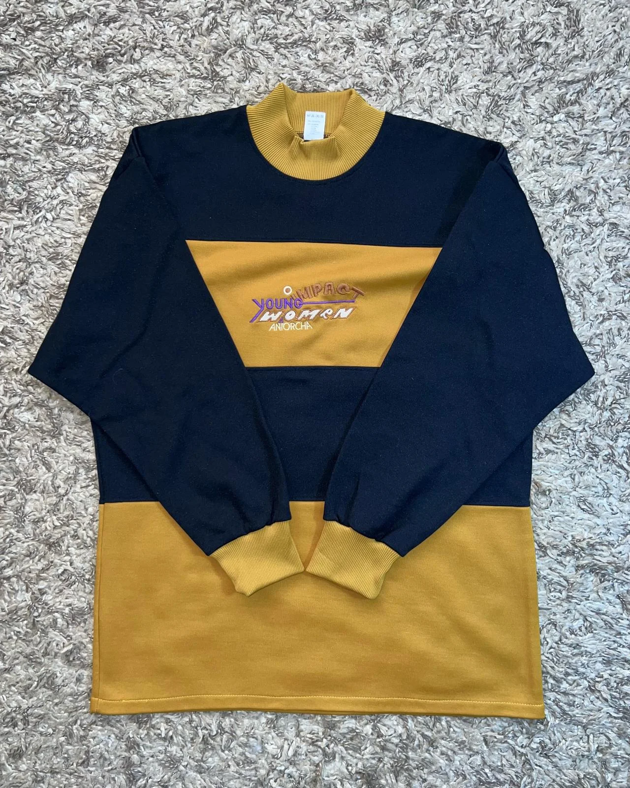 Sweatshirts, size M, photo 1