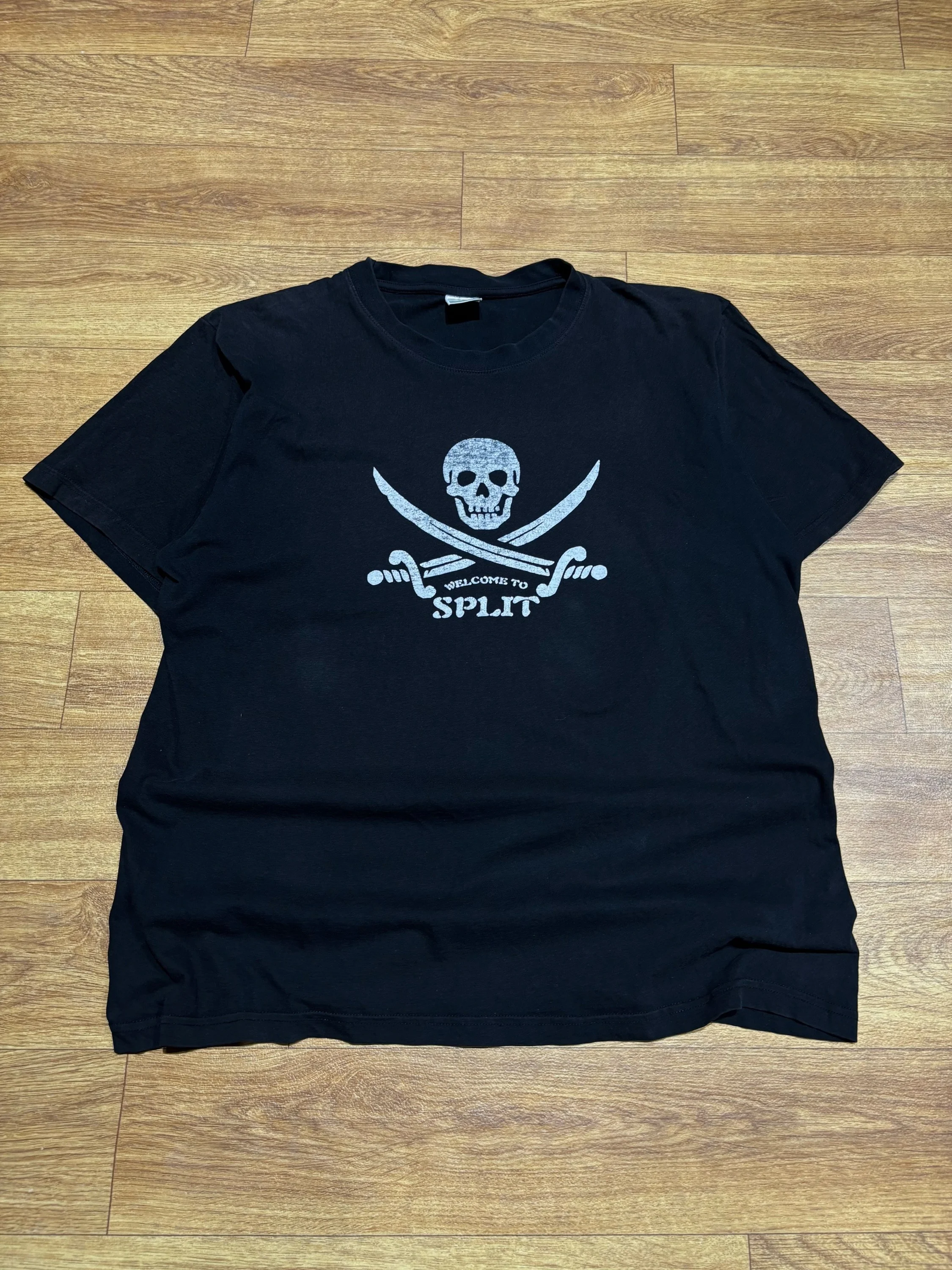 T-shirts, size M, photo 1