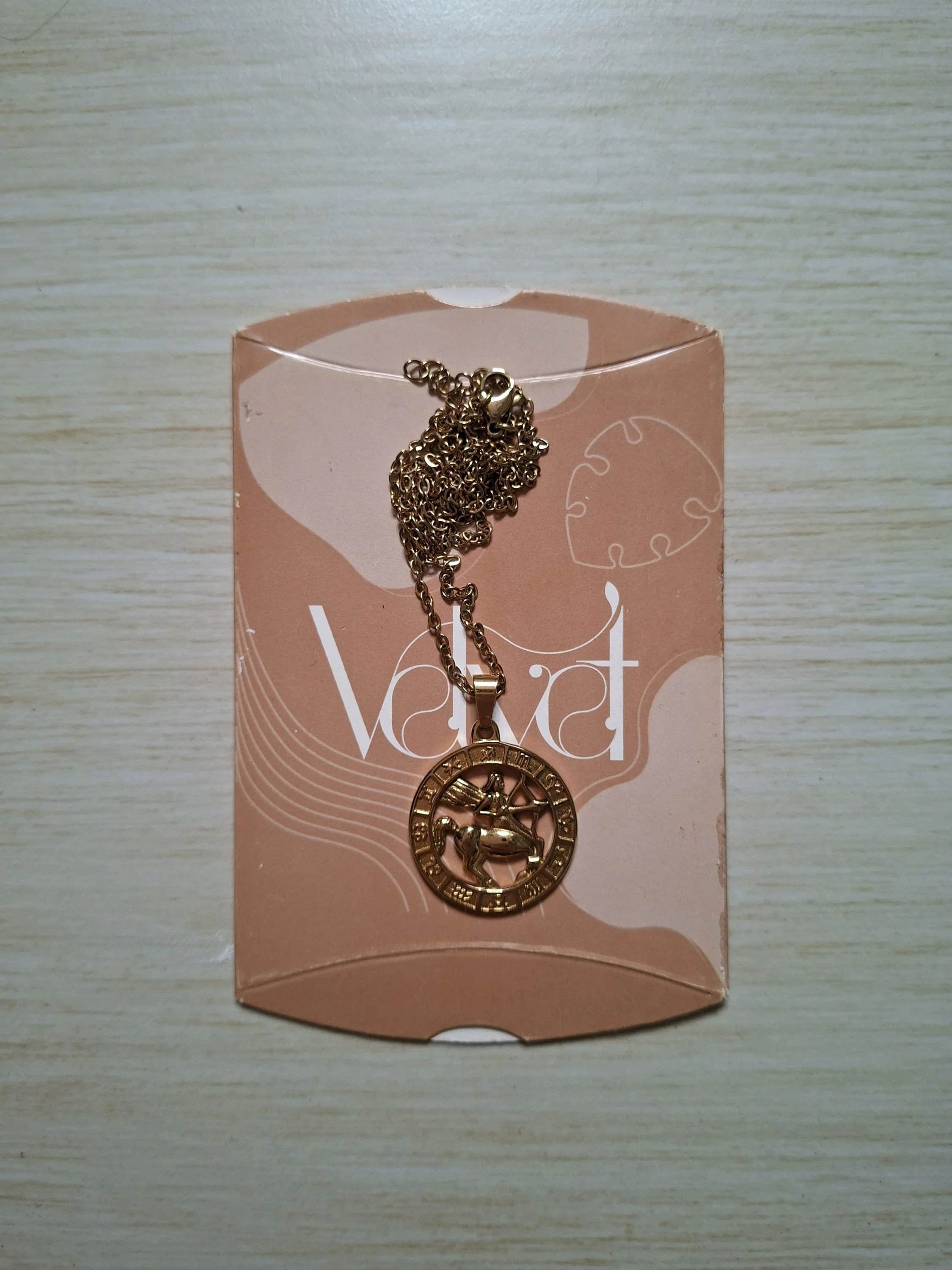 Local Necklaces, size Other, photo 1