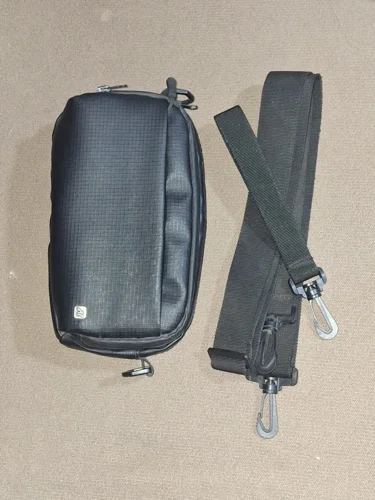 Local Cross-Body & Messenger Bags