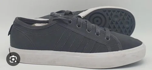 adidas Originals Sneakers