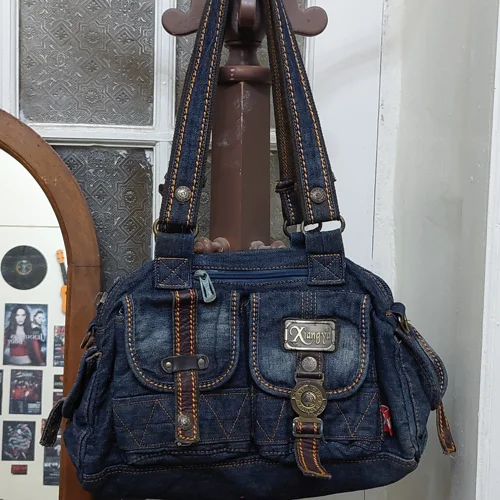 Shoulder Bags