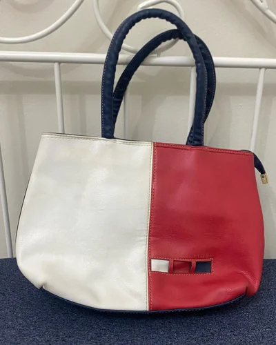 Tommy Hilfiger Shoulder Bags