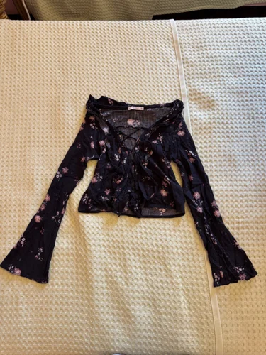 Pull & Bear Crop Tops