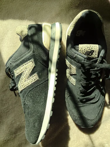 New Balance Sneakers
