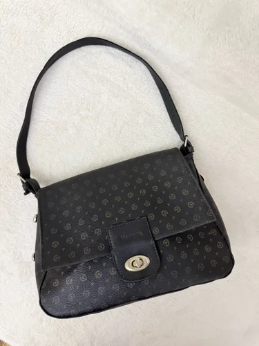 Moments Shoulder Bags