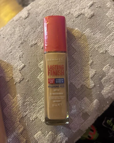 Rimmel مكياج