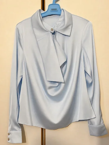 femi9 Blouses