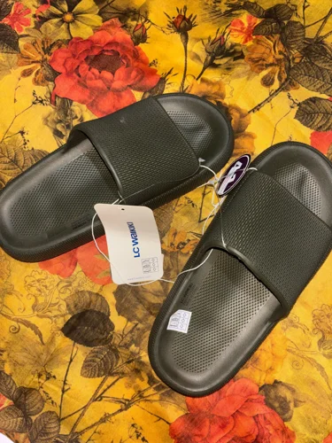 LC Waikiki Flip-flops