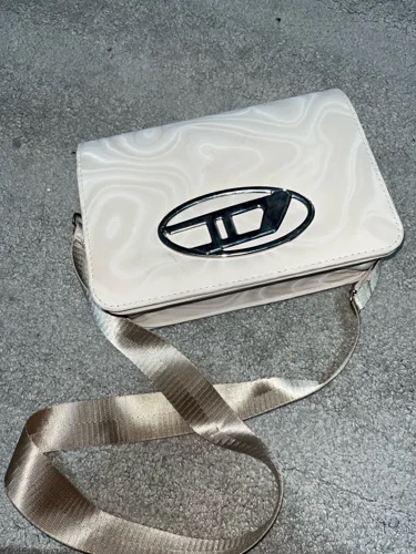 Cross-Body Bags