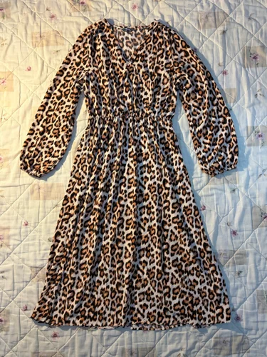 Max Midi Dresses