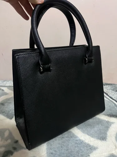 Pixi Handbags