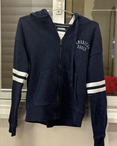 American Eagle Sweatshirts