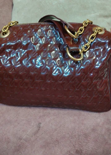 Jaeger Shoulder Bags