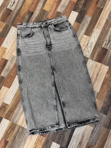 Zara Skirts