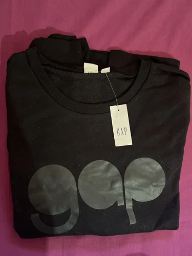 GAP سويت شيرت