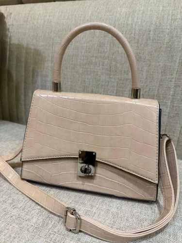 Pixi Handbags
