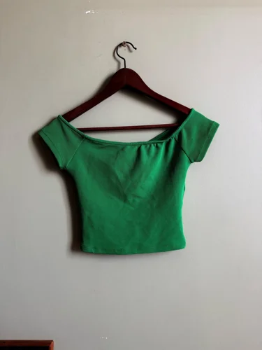 Pull & Bear Crop Tops