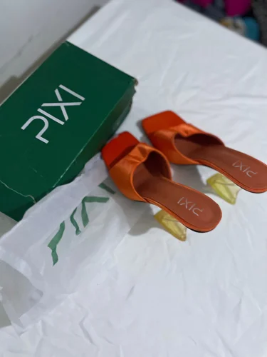 Pixi Sandals