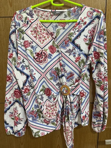 Max Blouses