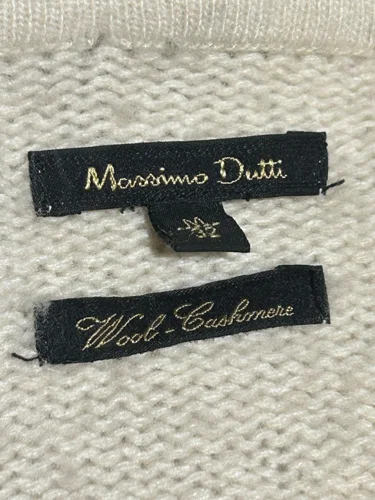 Massimo Dutti كارديجان