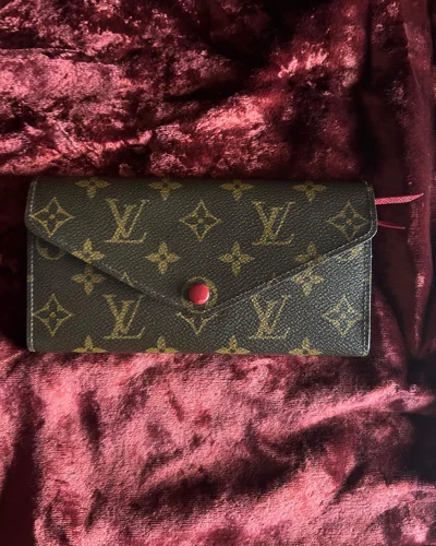 Louis Vuitton Wallets & Cardholders
